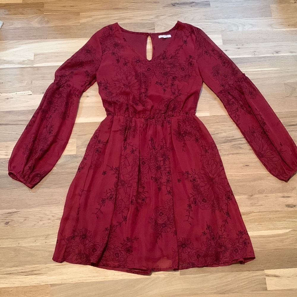MAURICES V-Neck Long Sleeve Boho Floral Knee Length Dress Burgundy Women’s XS